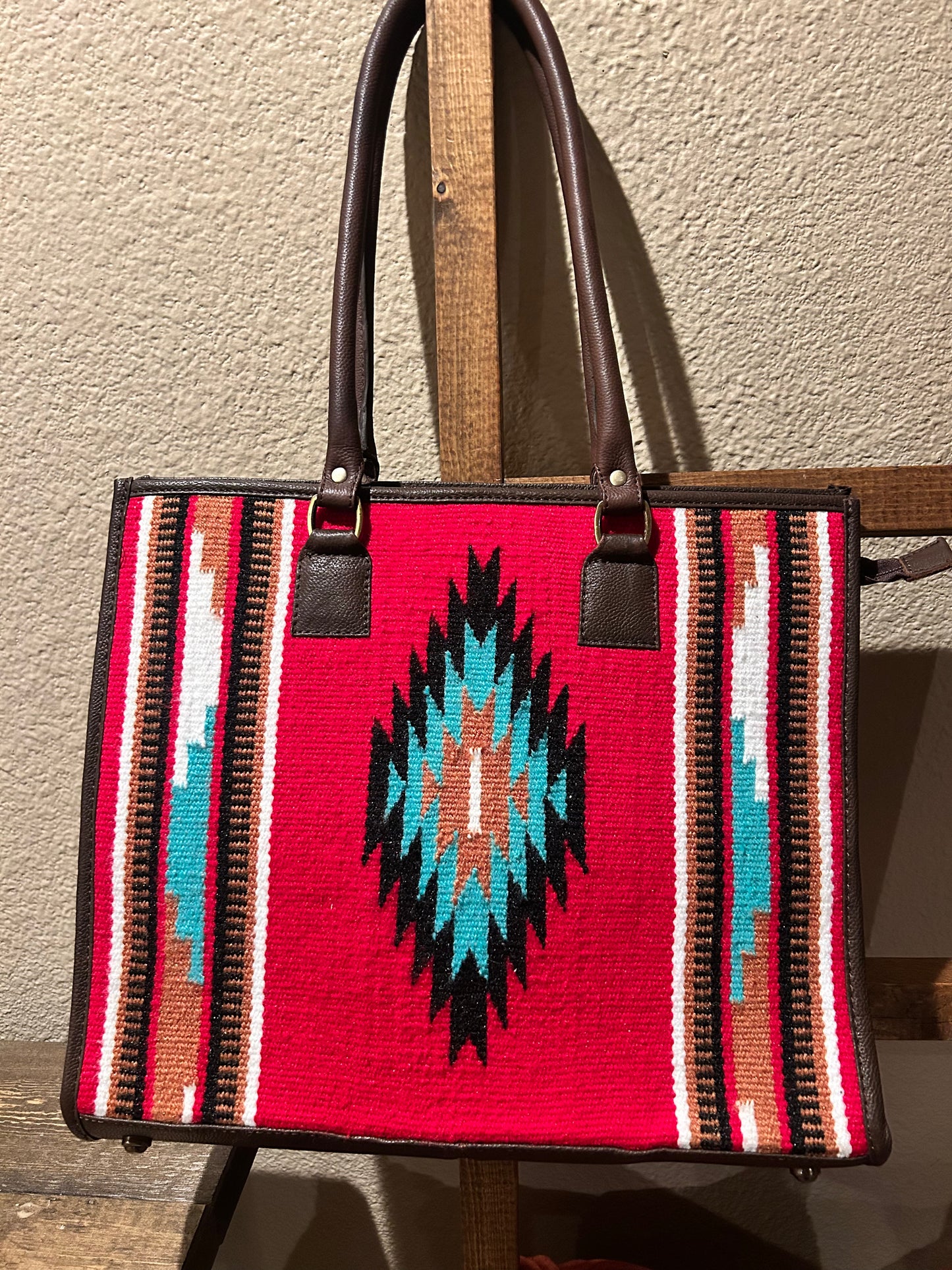 AMERICAN DARLING TOTE (Red)