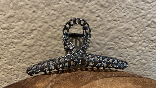 Chain claw clip