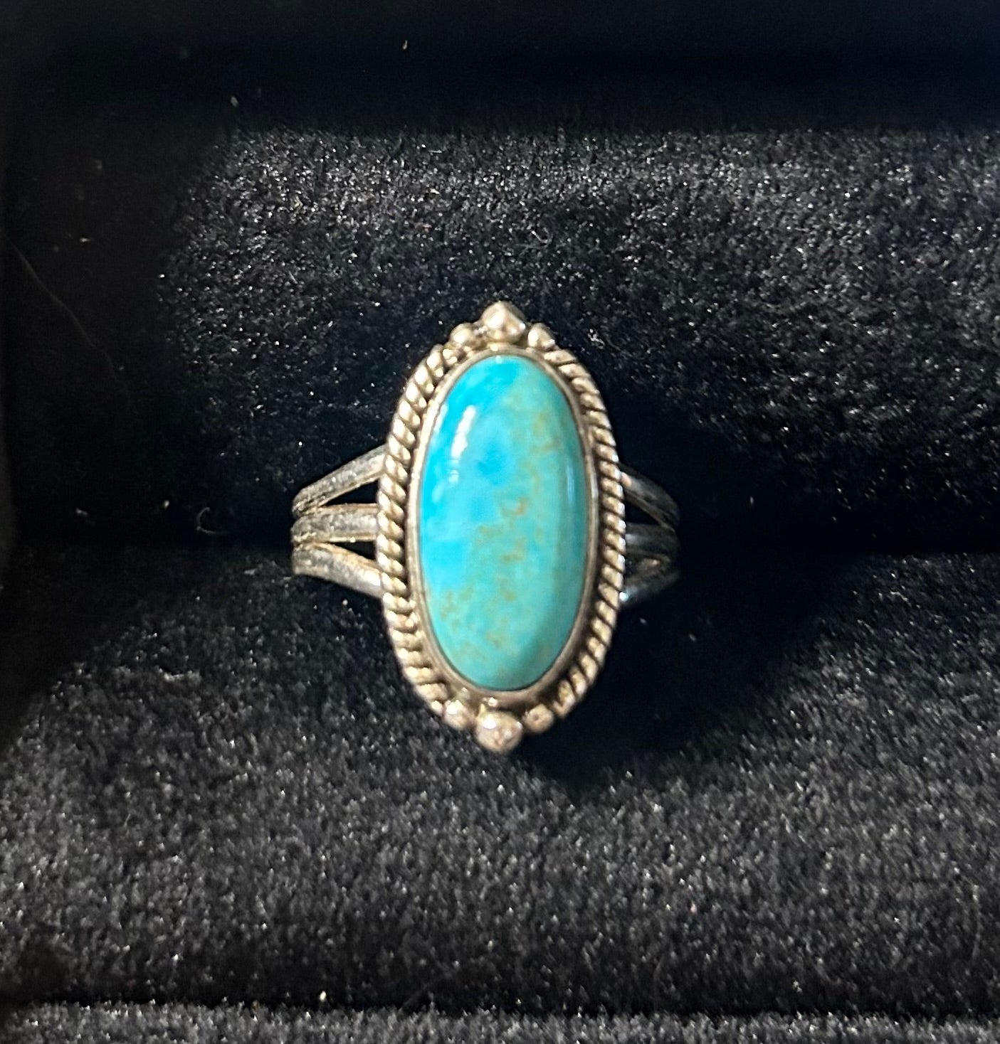 HADA COLLECTION STERLING SILVER KINGMEN TURQUOISE OVAL RING SZ.9