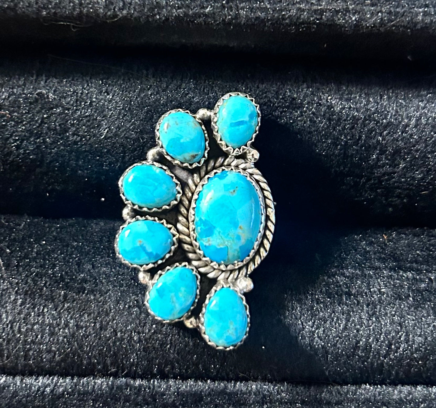 HADA COLLECTION STERLING SILVER KINGMEN TURQUOISE ADJUSTABLE CLUSTER RING