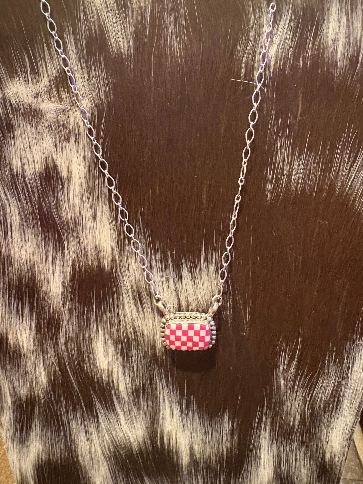 Inlaid checker necklace