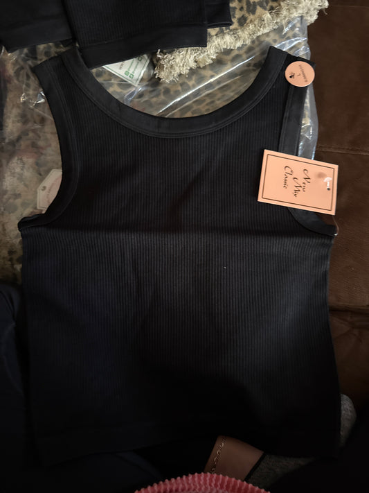 Black Tank