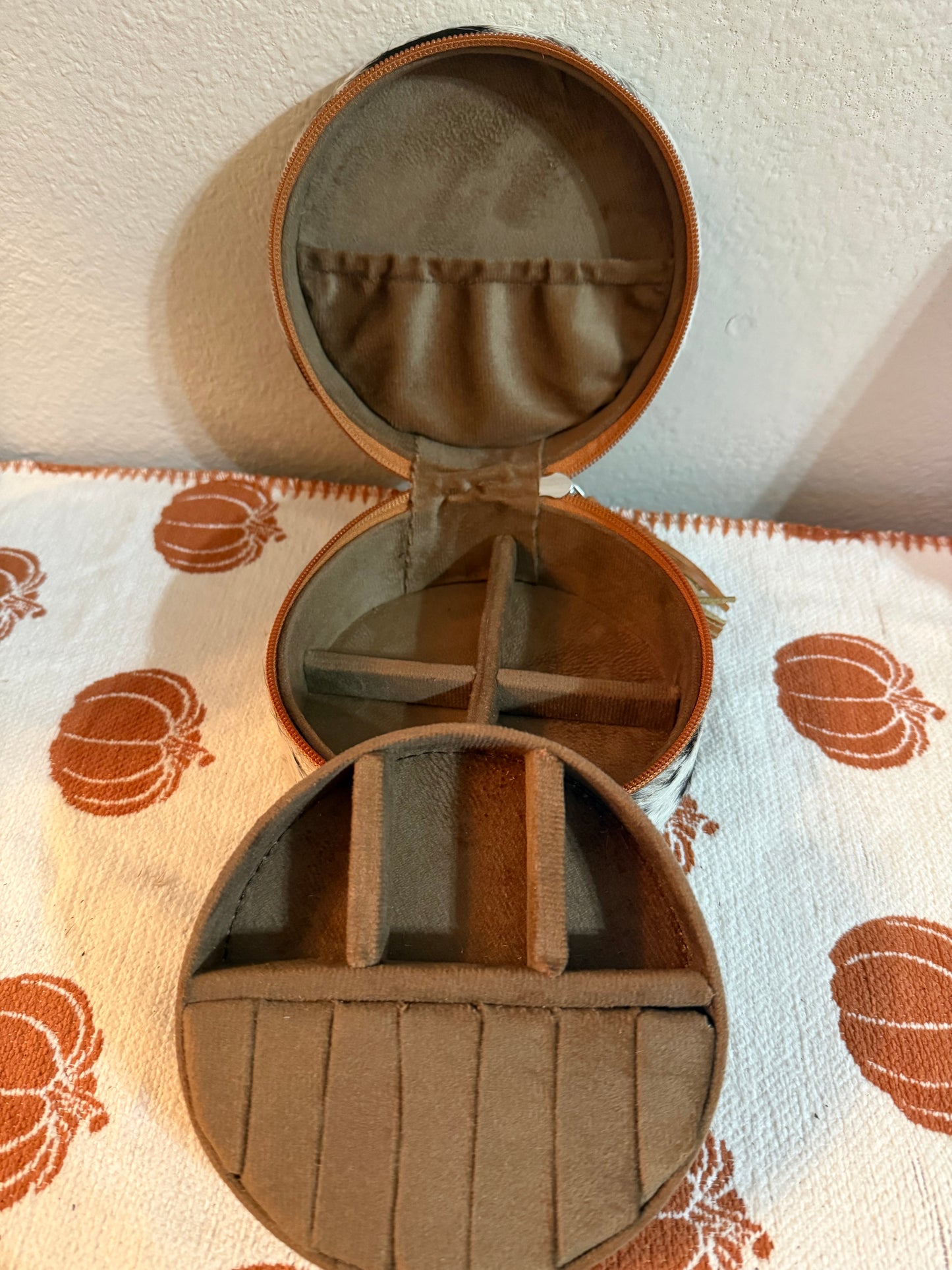 Pistol tooled leather & cowhide jewelry box